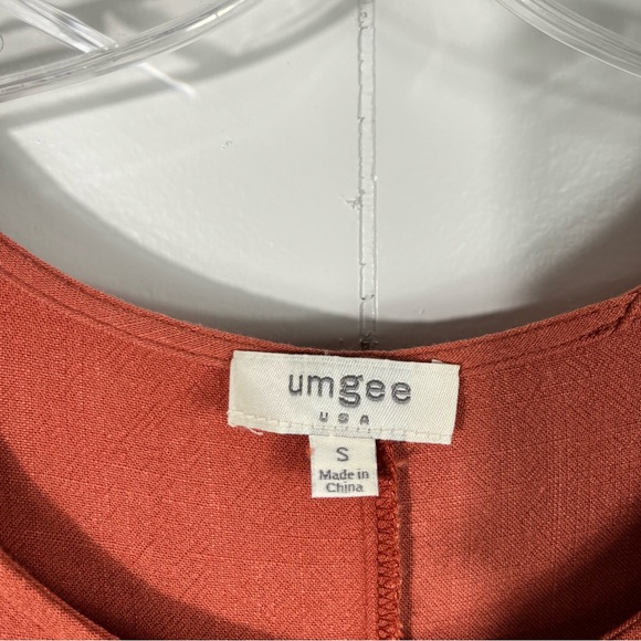 Umgee Boutique Orange Leopard Animal Print Ruffle Sleeve Relaxed Fit Top Small S - Picture 3 of 6